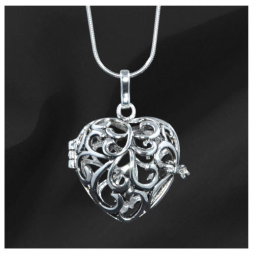 Silver Heart Gem pendant