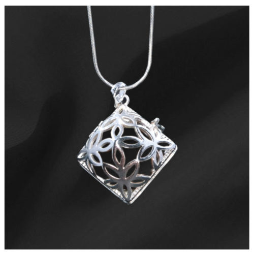 Diamond silver gam pendant